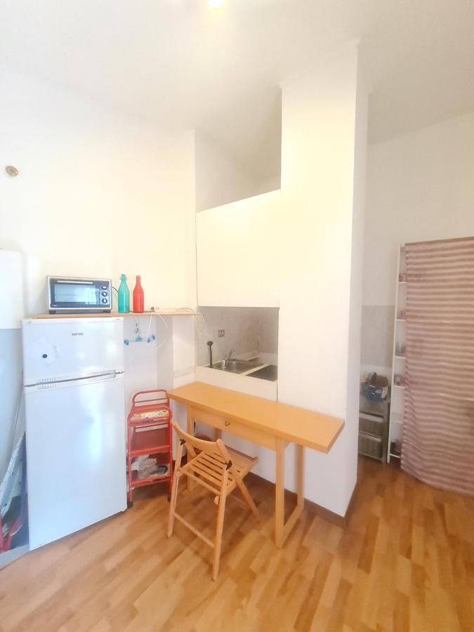Santa Maria Valle Apartment Milano Esterno foto
