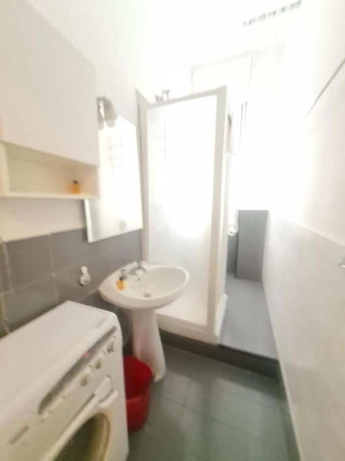Santa Maria Valle Apartment Milano Esterno foto